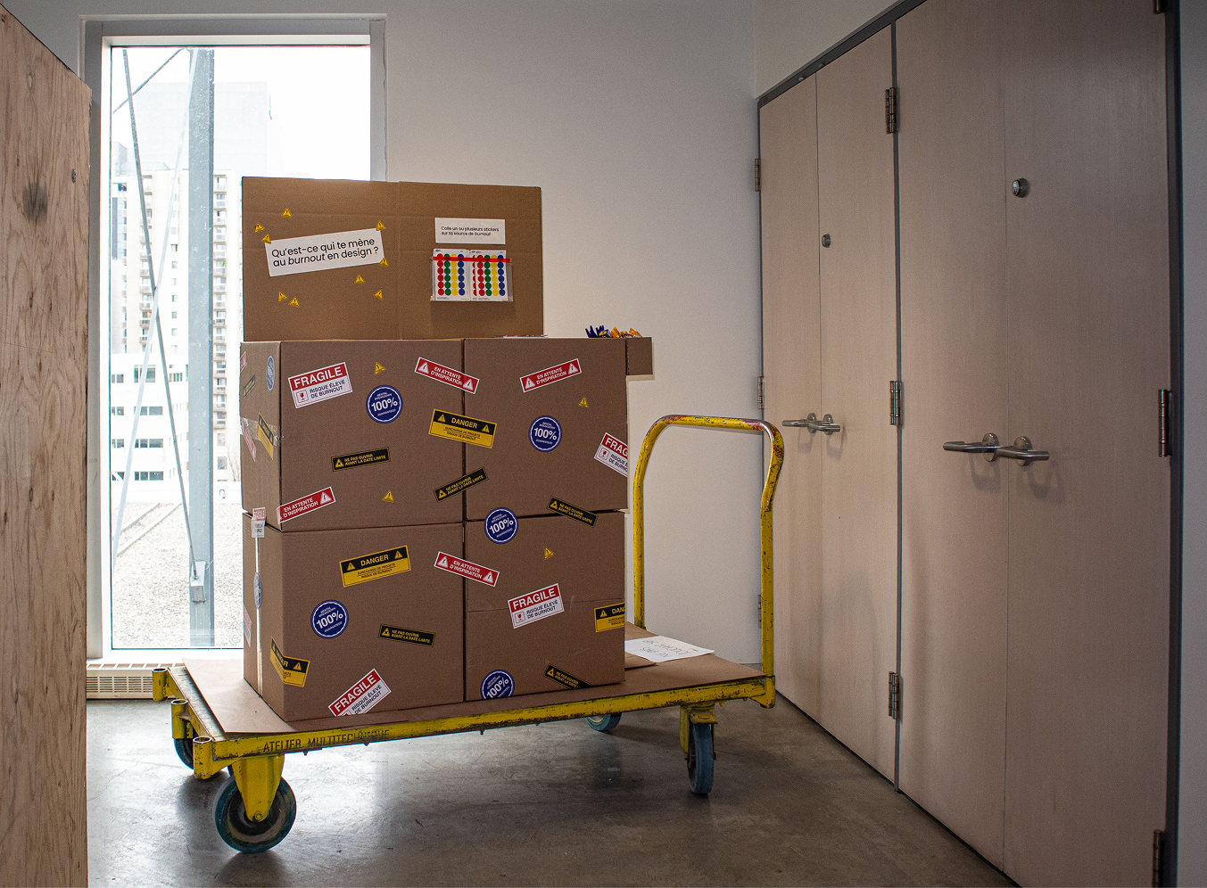 Installation dans un corridor